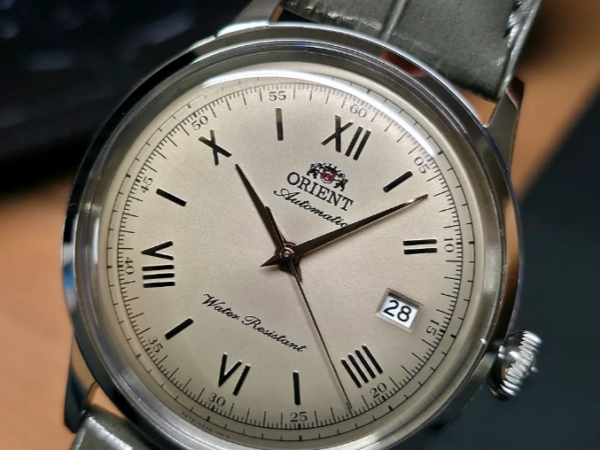 Relógio orient automatico original: o que observar antes de investir em um modelo da linha?